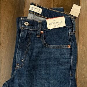 Abercrombie & Fitch Women's '90s Straight Jeans - Dark Blue